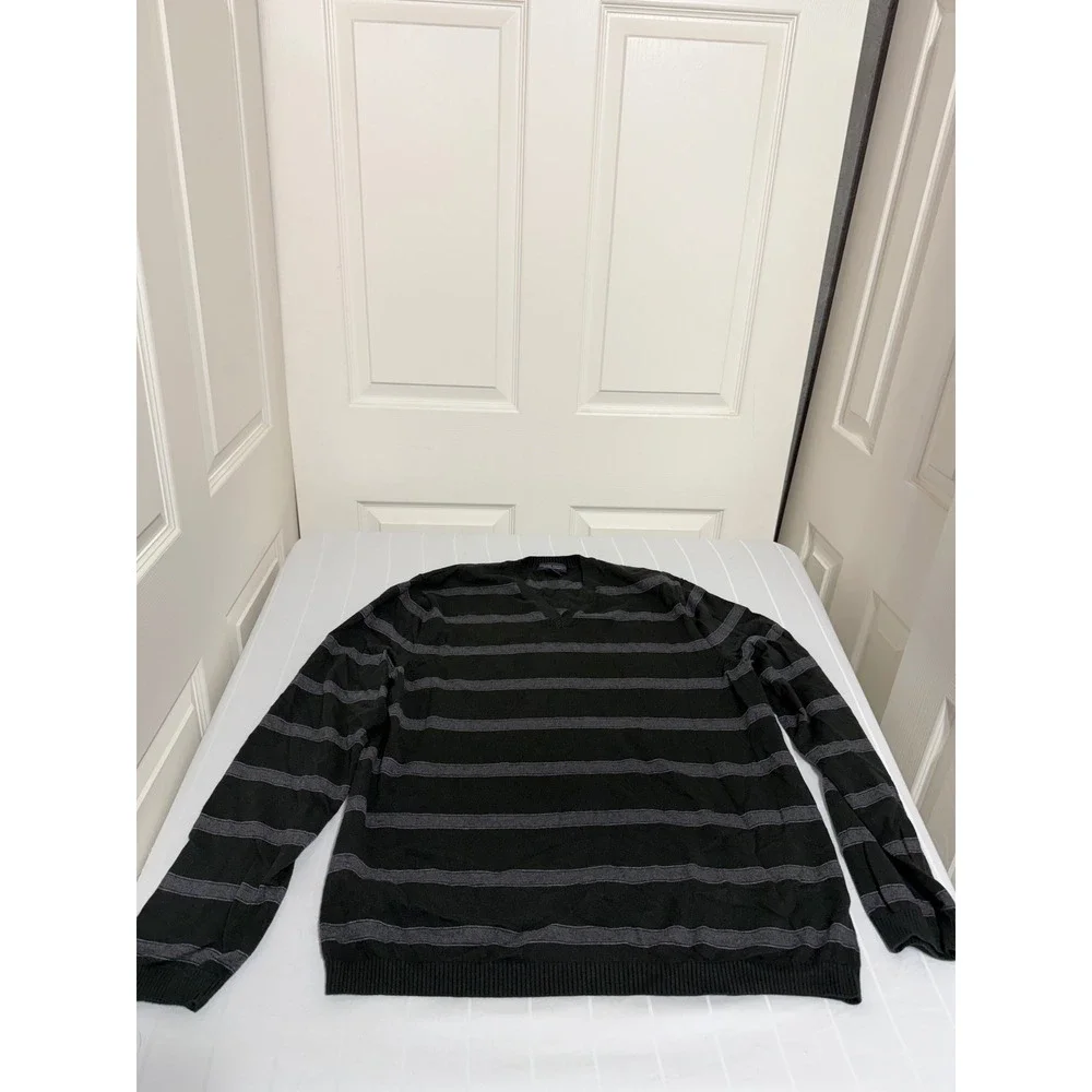 Banana Republic Mens V-Neck Sweater Black Grey Striped Cotton Cashmere Large L